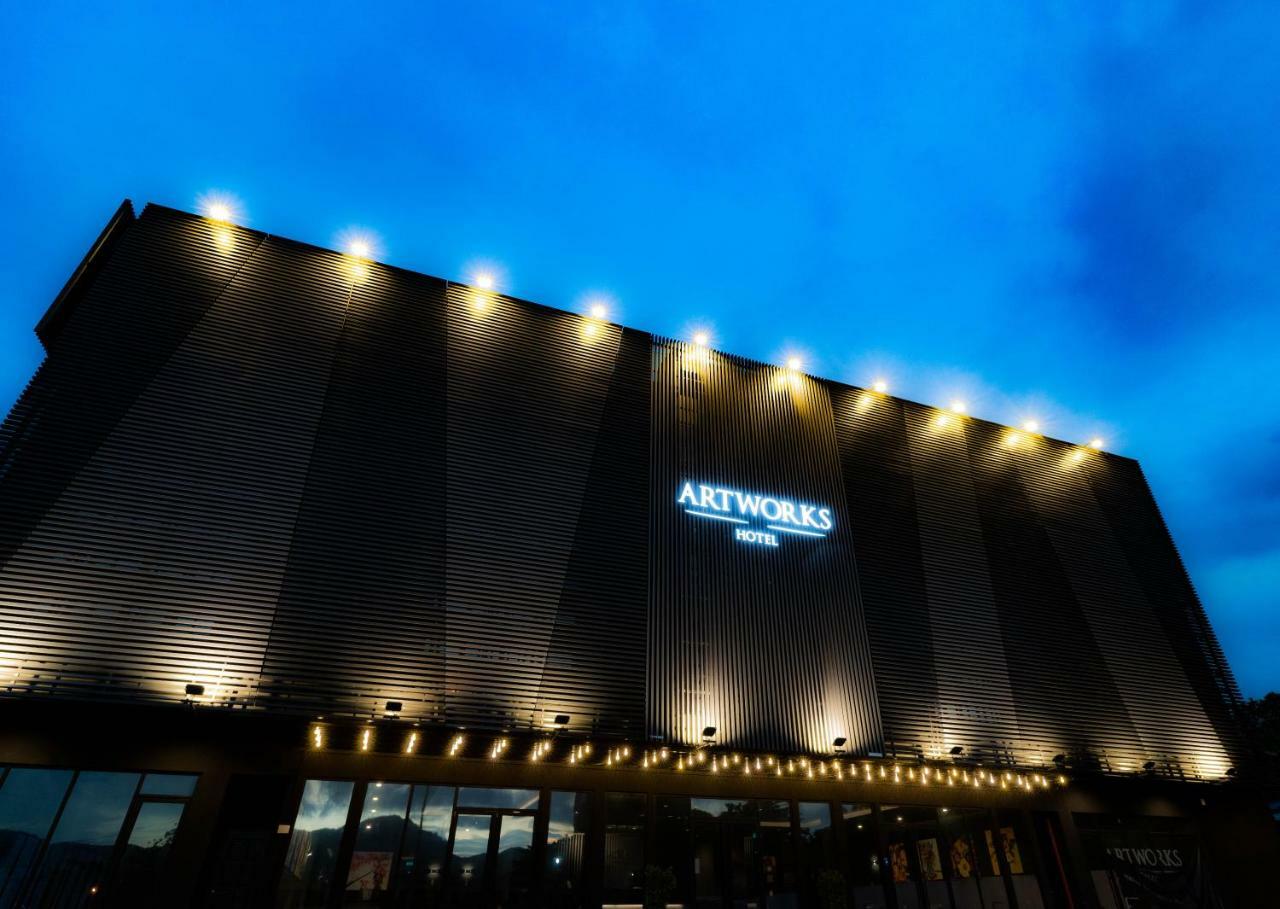 Artworks Hotel Ipoh Exterior photo