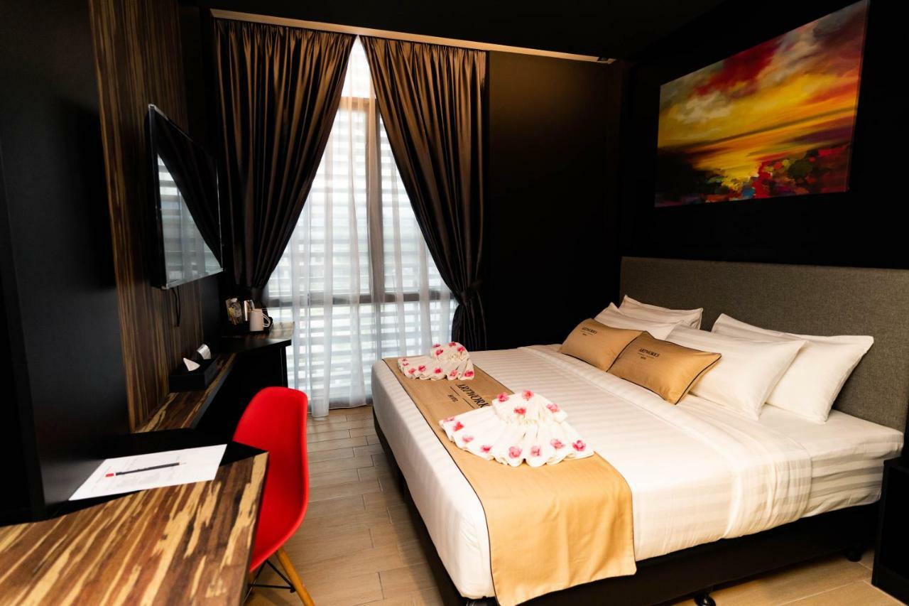 Artworks Hotel Ipoh Exterior photo