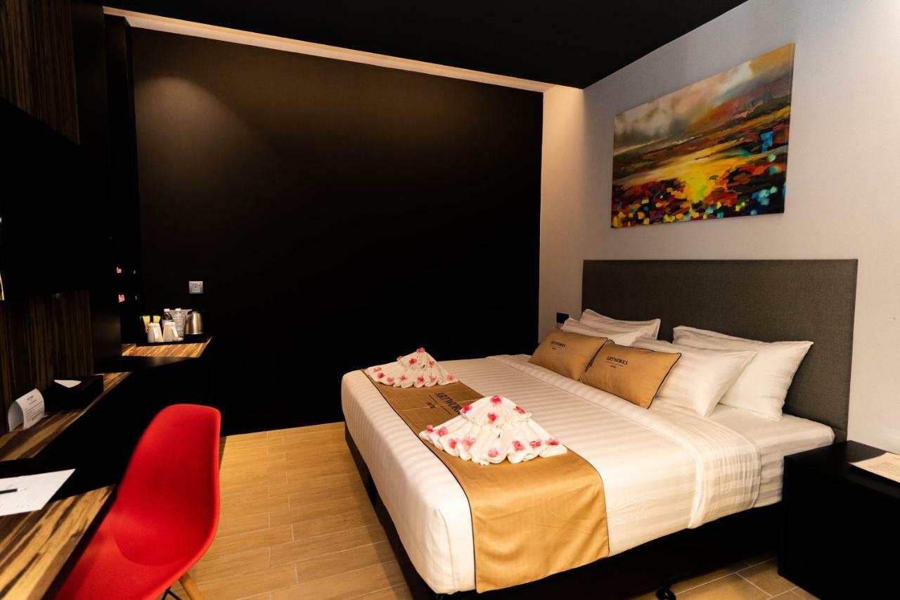 Artworks Hotel Ipoh Exterior photo
