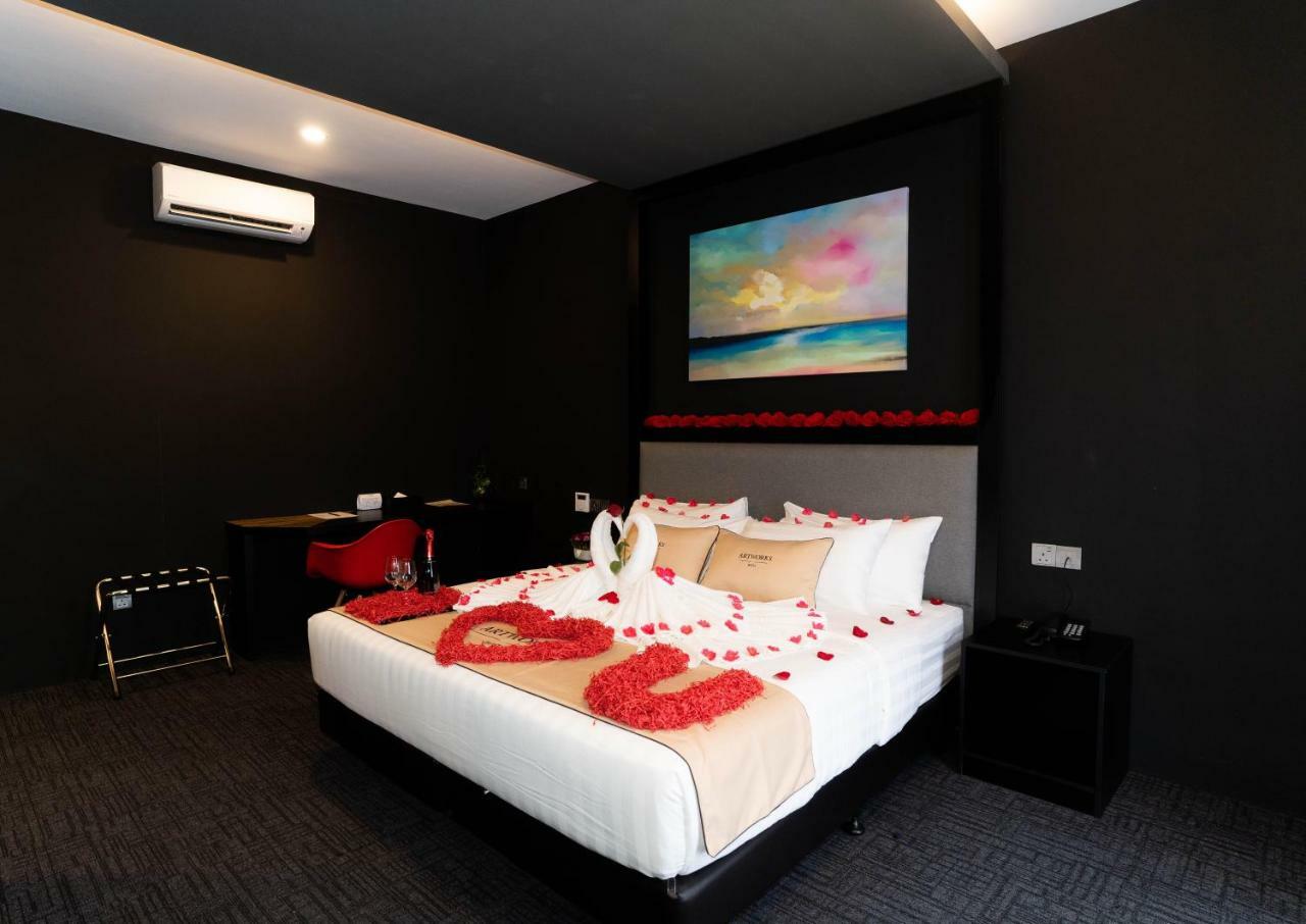 Artworks Hotel Ipoh Exterior photo